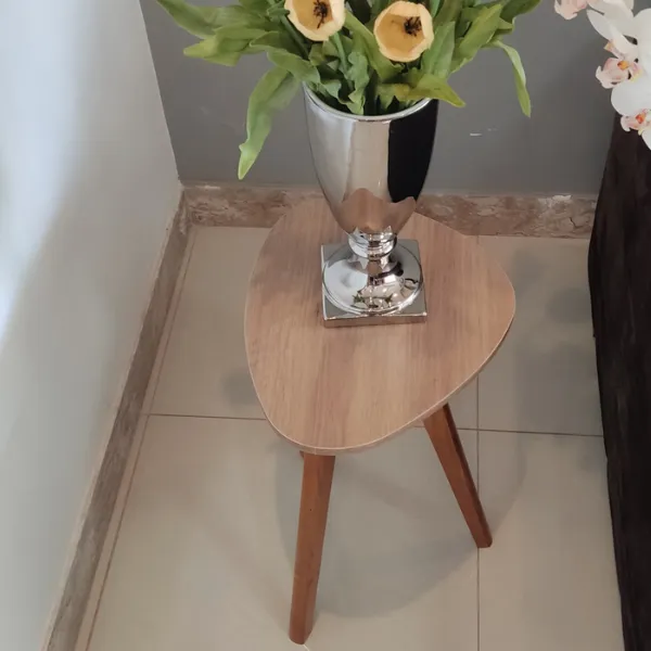 Mesa de Canto Decorativo  Orgânica Paris