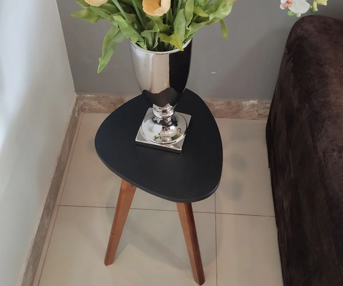 Mesa de Canto Decorativo  Orgânica Paris