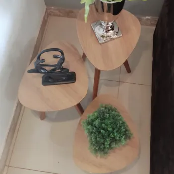 Conjunto de Mesa de Canto Orgânica Paris